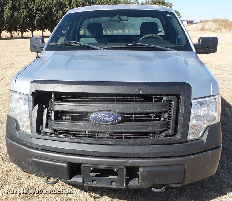 image for item DG0367 2013 Ford F150 XL pickup truck