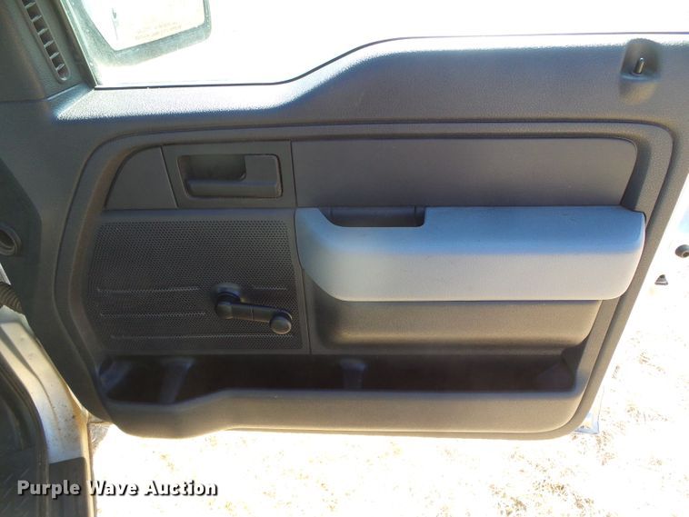 image for item DG0367 2013 Ford F150 XL pickup truck