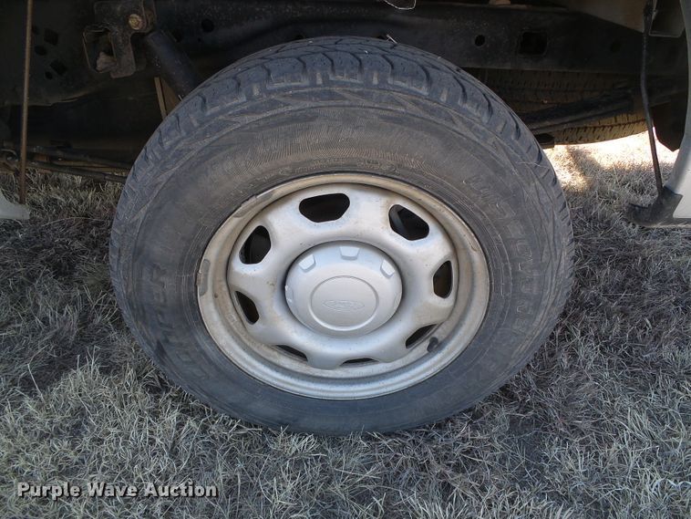 image for item DG0367 2013 Ford F150 XL pickup truck