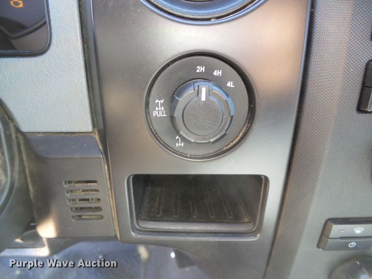 image for item DG0368 2013 Ford F150 XL pickup truck