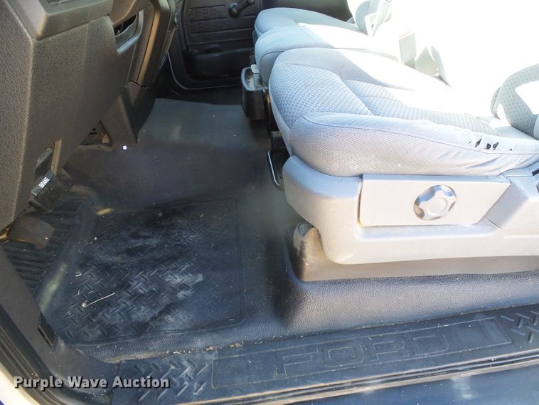 image for item DG0368 2013 Ford F150 XL pickup truck