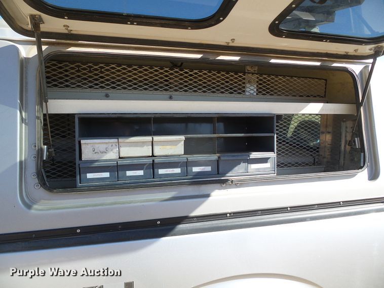 image for item DG0368 2013 Ford F150 XL pickup truck