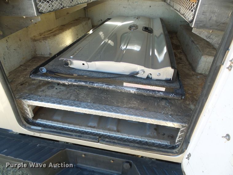 image for item DG0368 2013 Ford F150 XL pickup truck