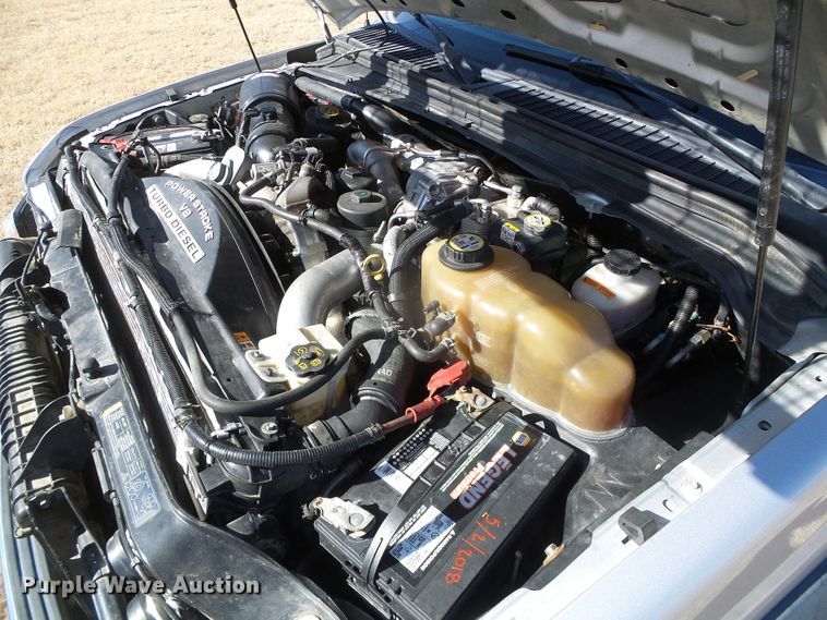 image for item DG0369 2008 Ford F550 Super Duty XLT SuperCab flatbed truck