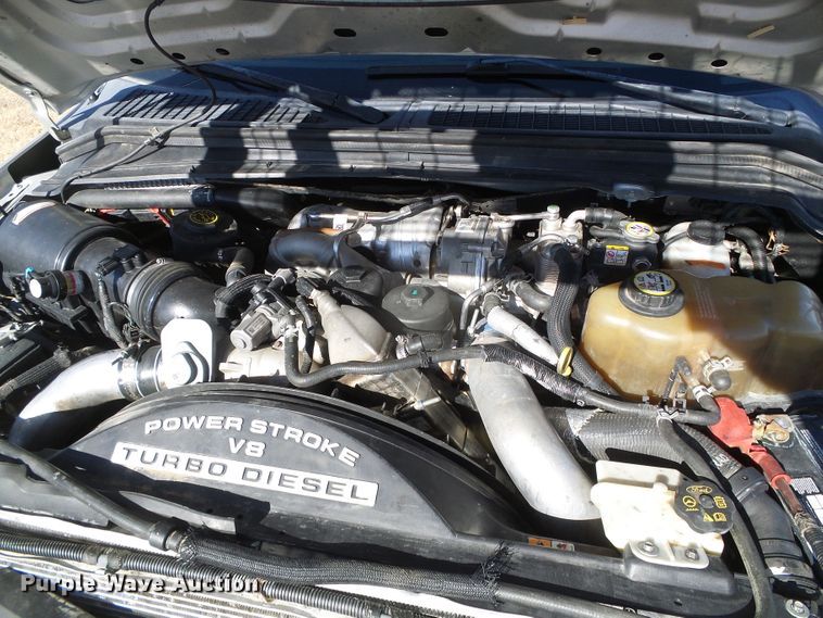 image for item DG0369 2008 Ford F550 Super Duty XLT SuperCab flatbed truck