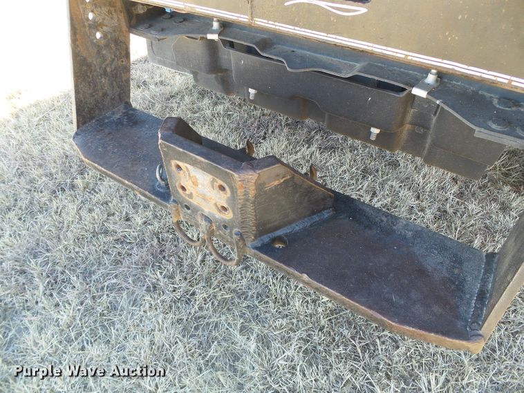 image for item DG0369 2008 Ford F550 Super Duty XLT SuperCab flatbed truck