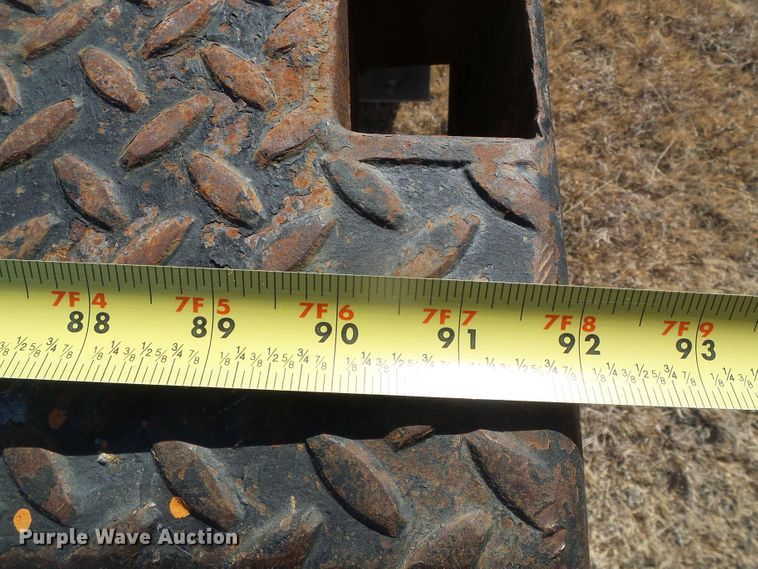 image for item DG0369 2008 Ford F550 Super Duty XLT SuperCab flatbed truck