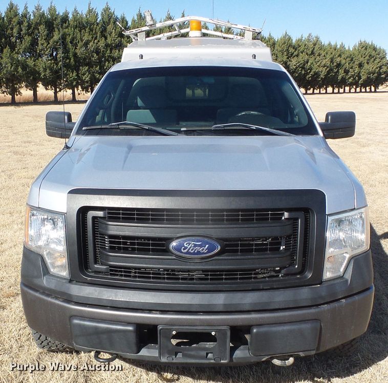 image for item DG0370 2013 Ford F150 XL pickup truck