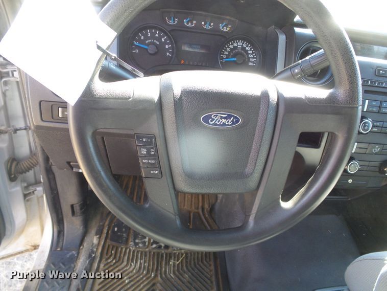 image for item DG0370 2013 Ford F150 XL pickup truck