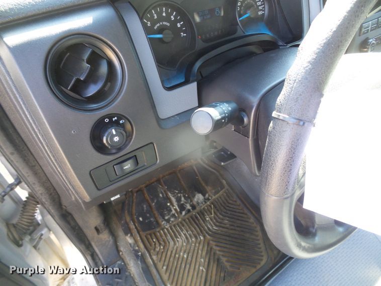 image for item DG0370 2013 Ford F150 XL pickup truck