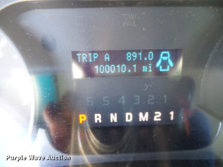 image for item DG0370 2013 Ford F150 XL pickup truck