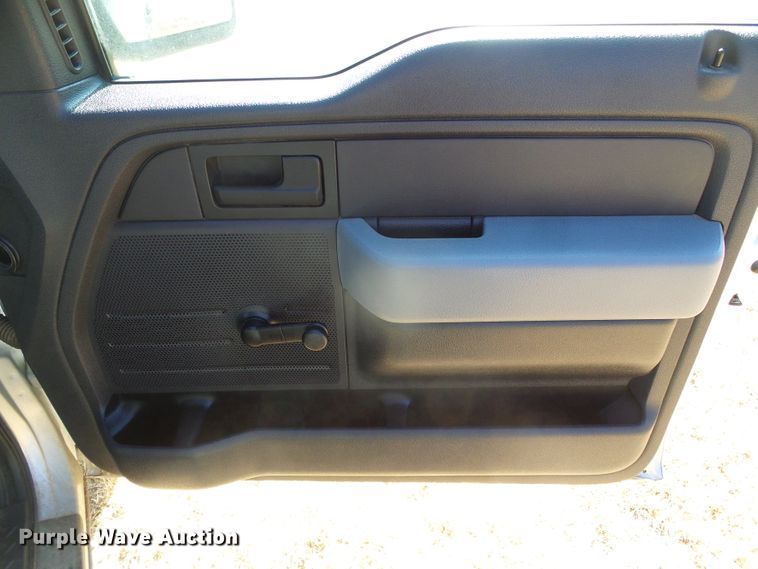 image for item DG0370 2013 Ford F150 XL pickup truck