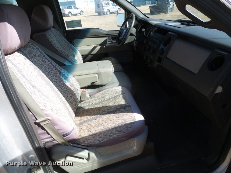 image for item DG0371 2010 Ford F150 XL pickup truck