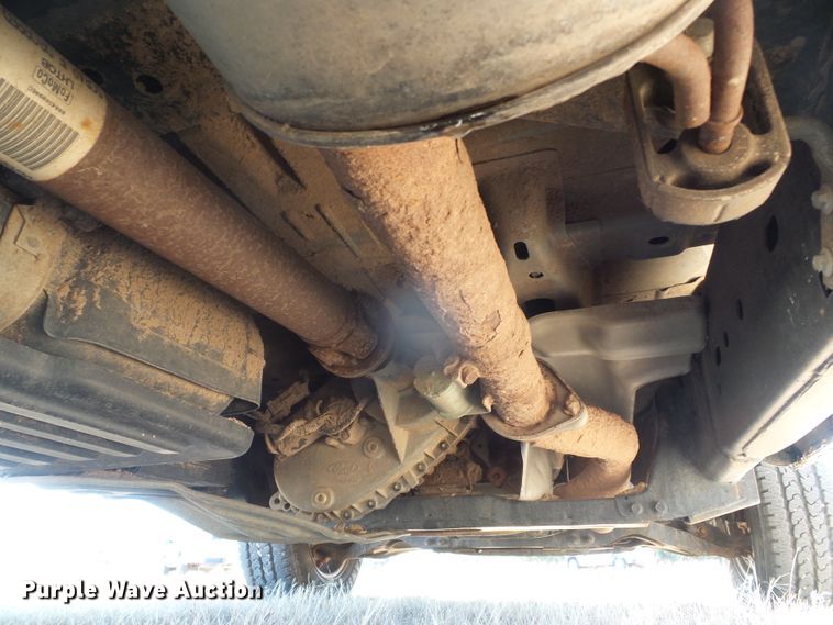 image for item DG0371 2010 Ford F150 XL pickup truck