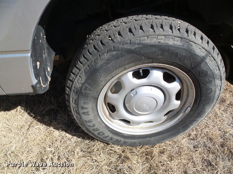 image for item DG0371 2010 Ford F150 XL pickup truck