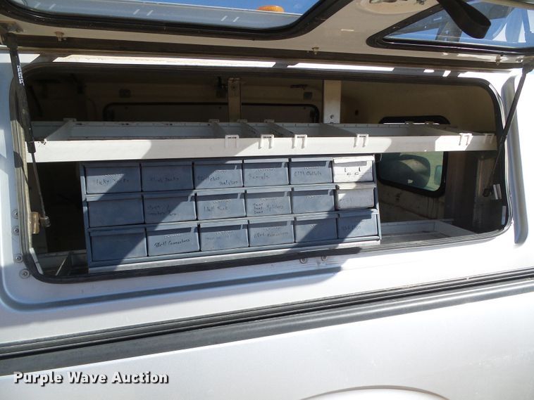 image for item DG0371 2010 Ford F150 XL pickup truck