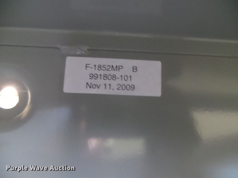 image for item DG0375 GE Zenith ZTSL120ES3-4 transfer switch