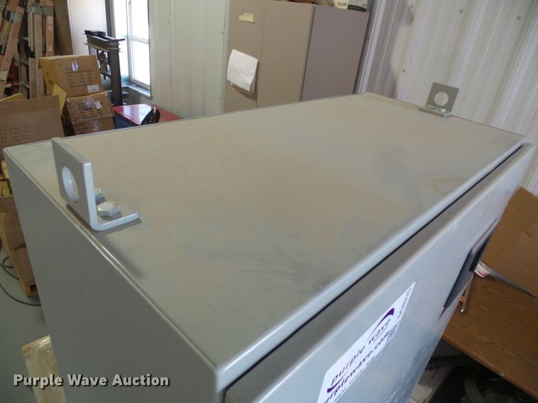 image for item DG0375 GE Zenith ZTSL120ES3-4 transfer switch