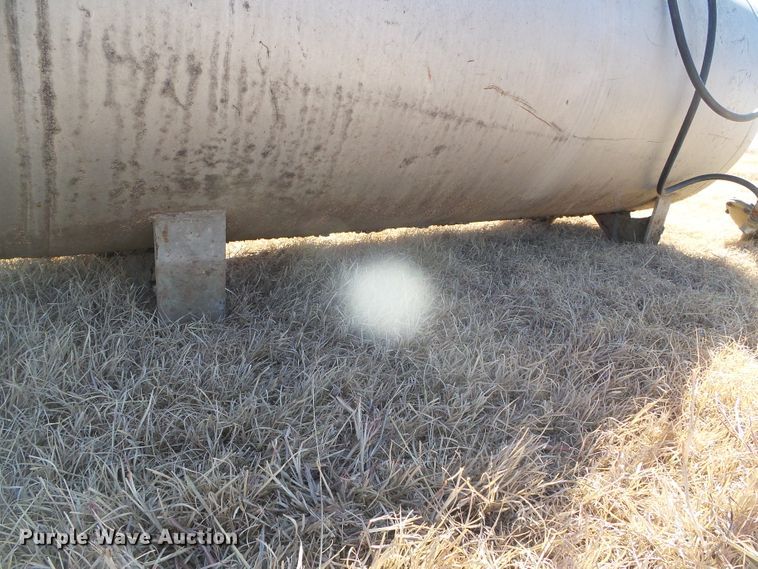 image for item DG0376 1975 propane tank