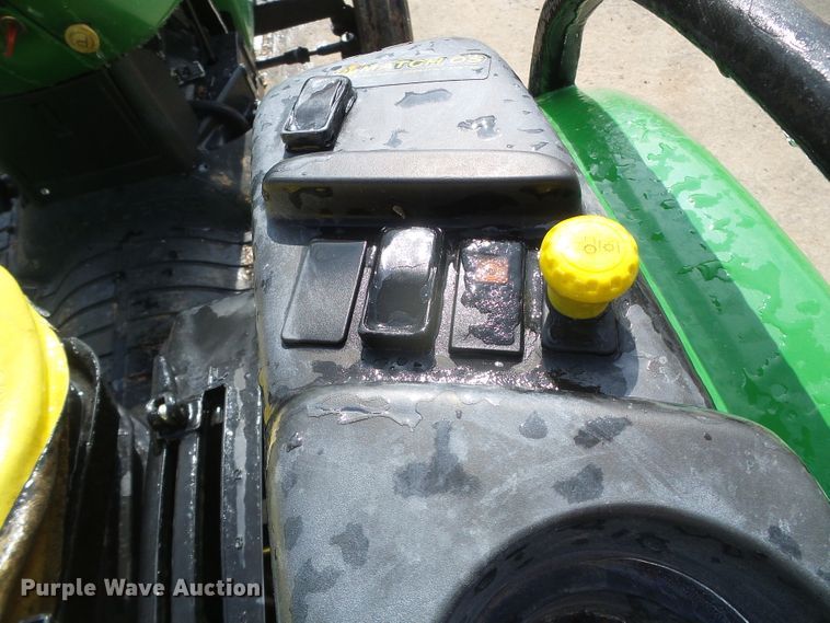 image for item DG0379 2002 John Deere 4310 tractor