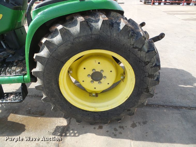 image for item DG0379 2002 John Deere 4310 tractor