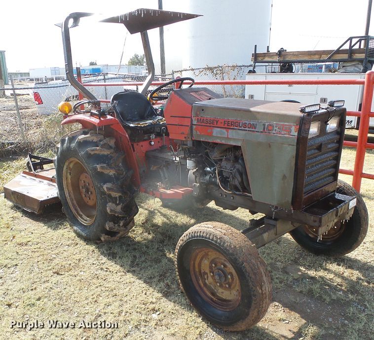 image for item DG0380 1990 Massey Ferguson 1035 tractor