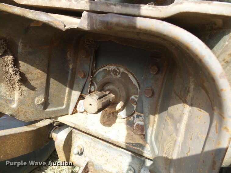 image for item DG0380 1990 Massey Ferguson 1035 tractor