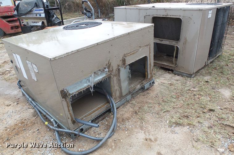 image for item DG0385 (2) Compak 10 AC units