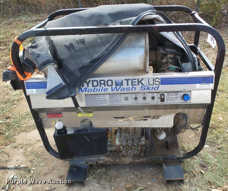 image for item DG0386 Hydro Tek pressure washer