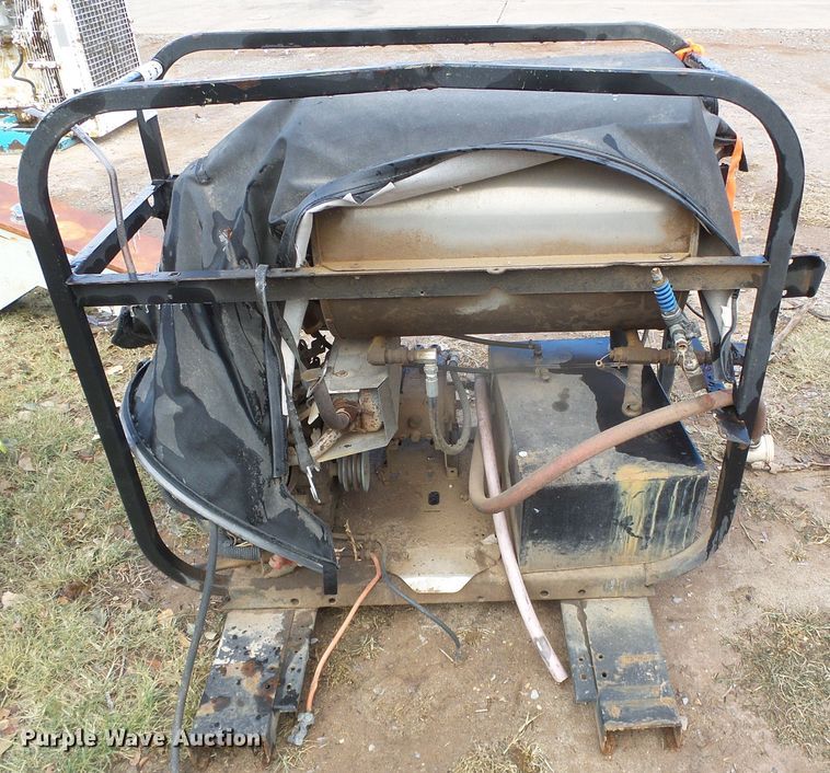 image for item DG0386 Hydro Tek pressure washer