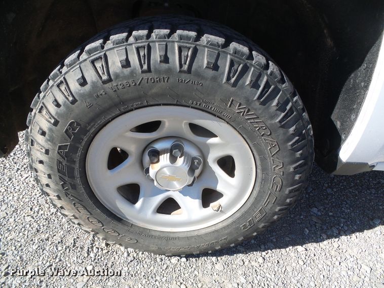 image for item DG0396 2017 Chevrolet Silverado 1500 Double Cab pickup truck