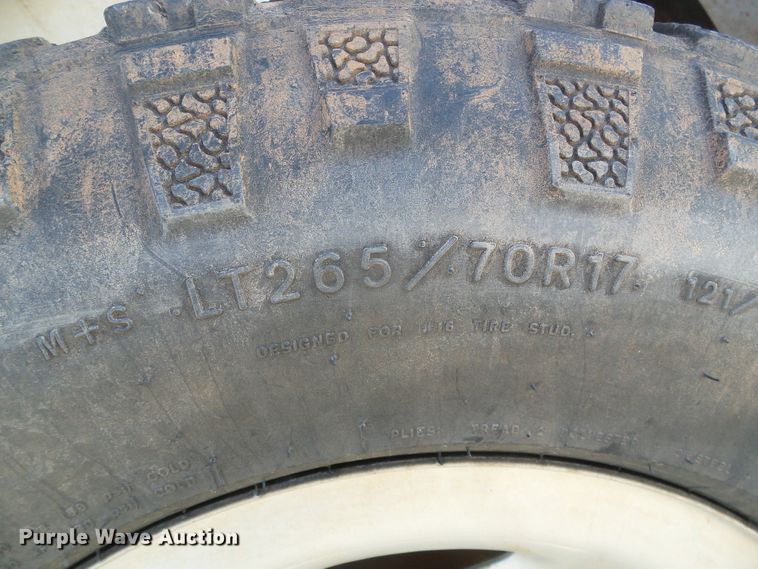 image for item DG0399 2017 Chevrolet Silverado 1500 Double Cab  pickup truck