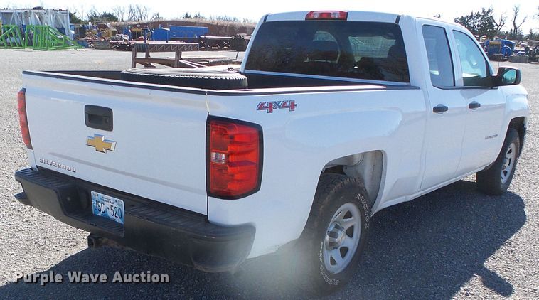 image for item DG0400 2015 Chevrolet Silverado 1500 Double Cab pickup truck