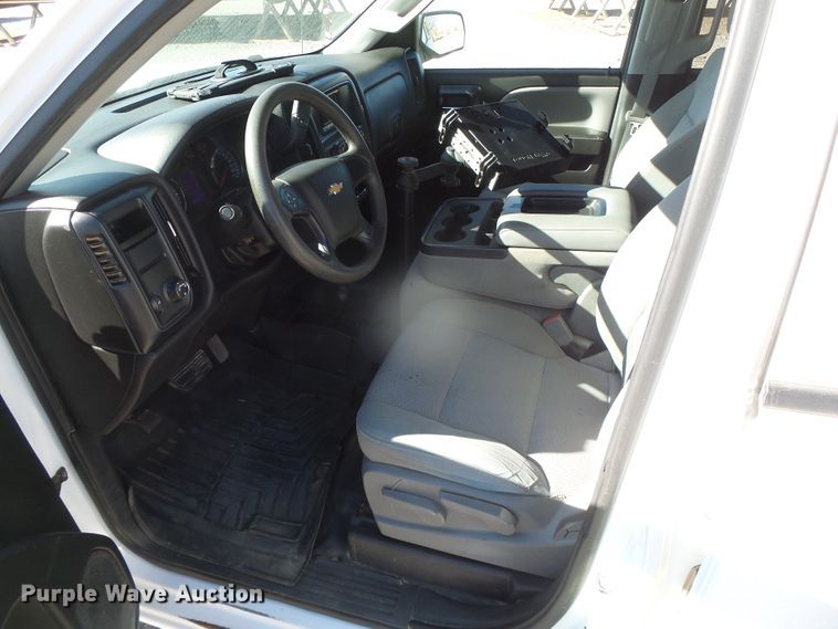 image for item DG0400 2015 Chevrolet Silverado 1500 Double Cab pickup truck