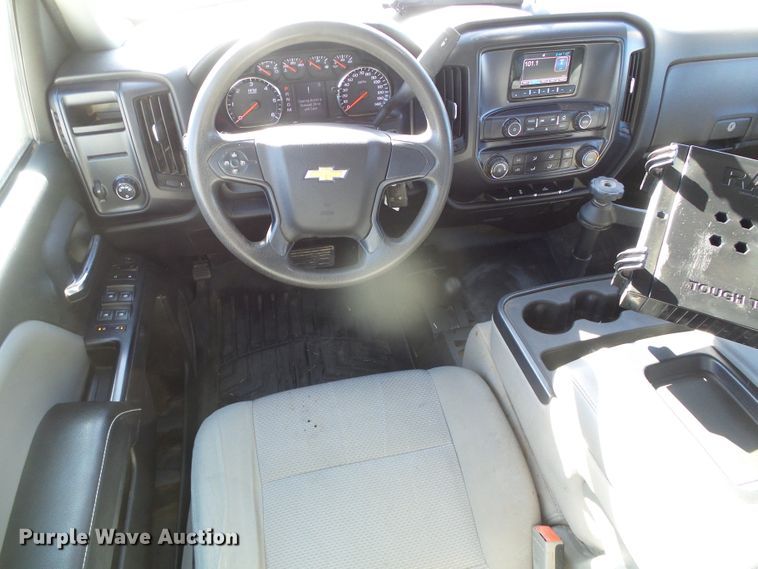 image for item DG0400 2015 Chevrolet Silverado 1500 Double Cab pickup truck