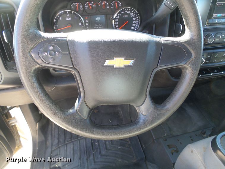 image for item DG0400 2015 Chevrolet Silverado 1500 Double Cab pickup truck