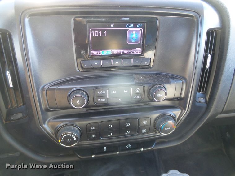 image for item DG0400 2015 Chevrolet Silverado 1500 Double Cab pickup truck