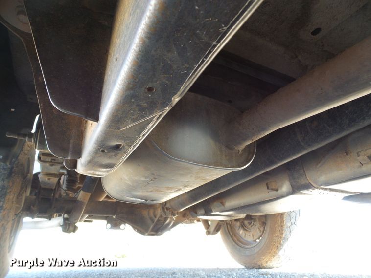 image for item DG0400 2015 Chevrolet Silverado 1500 Double Cab pickup truck