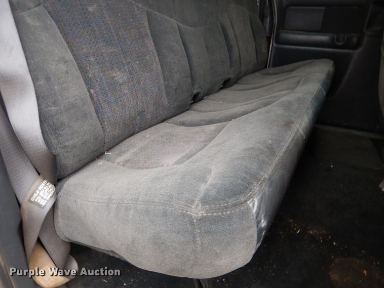 image for item DG5861 2001 Chevrolet Silverado 1500 Ext. Cab pickup truck