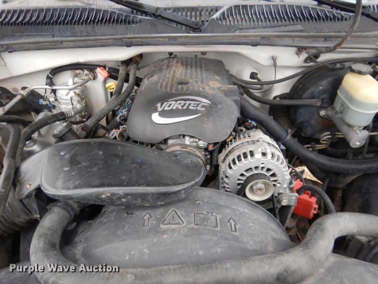 image for item DG5861 2001 Chevrolet Silverado 1500 Ext. Cab pickup truck