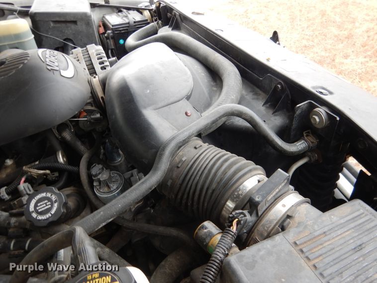 image for item DG5861 2001 Chevrolet Silverado 1500 Ext. Cab pickup truck