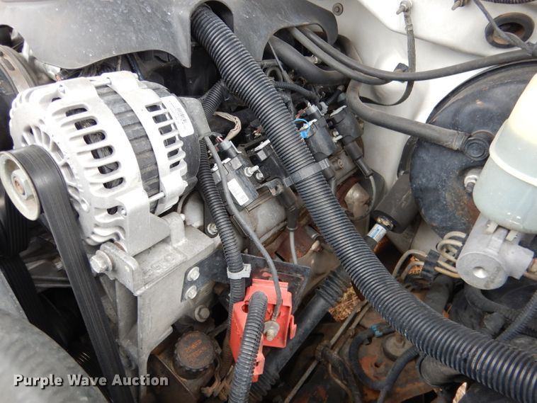 image for item DG5861 2001 Chevrolet Silverado 1500 Ext. Cab pickup truck