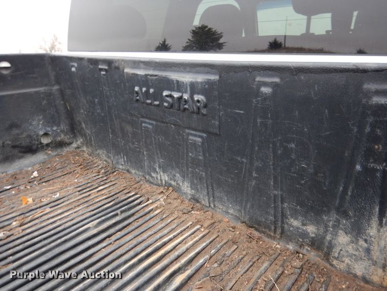 image for item DG5861 2001 Chevrolet Silverado 1500 Ext. Cab pickup truck