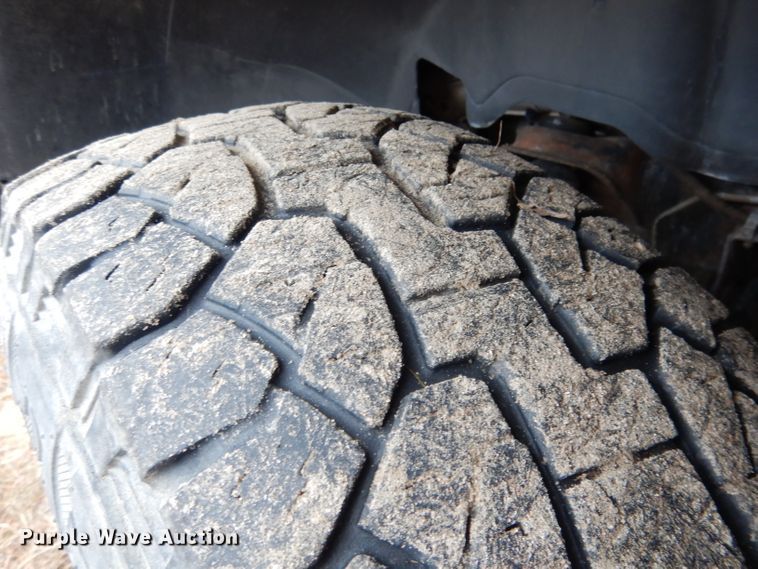 image for item DG5861 2001 Chevrolet Silverado 1500 Ext. Cab pickup truck