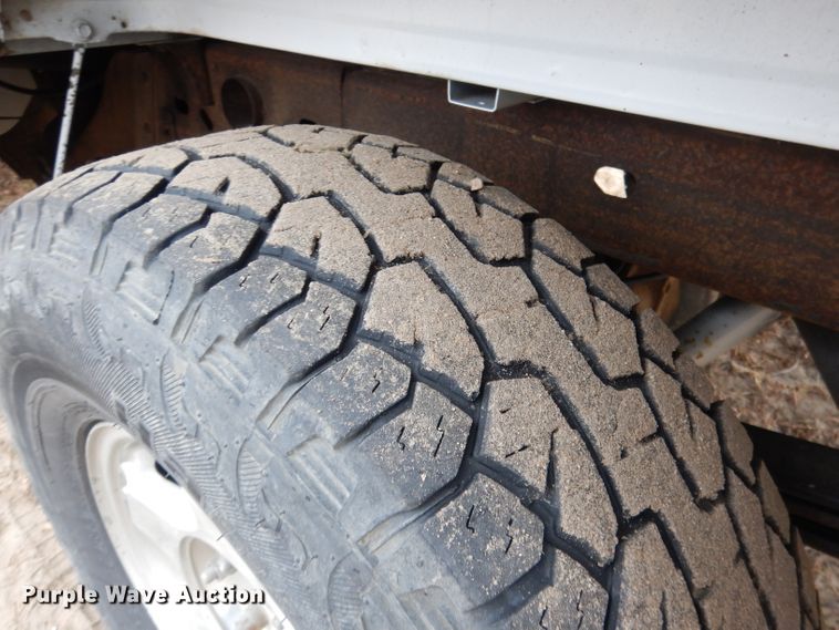 image for item DG5861 2001 Chevrolet Silverado 1500 Ext. Cab pickup truck