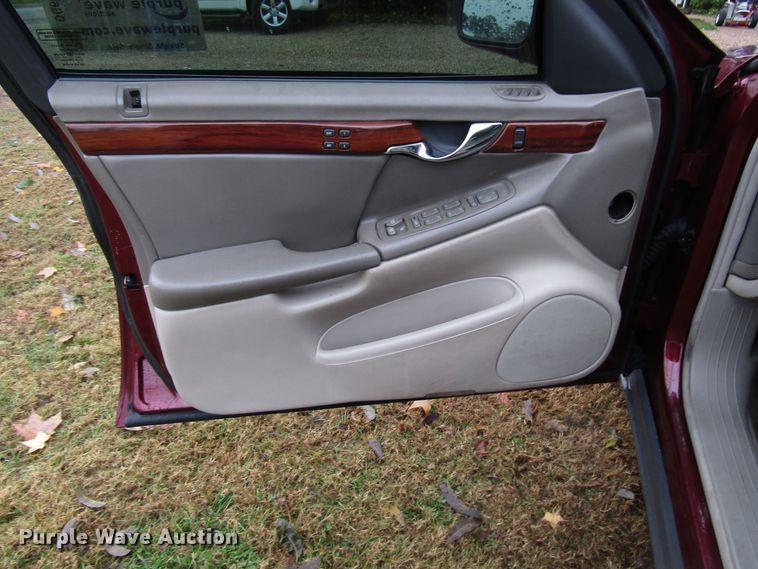 image for item DG6658 2002 Cadillac DeVille