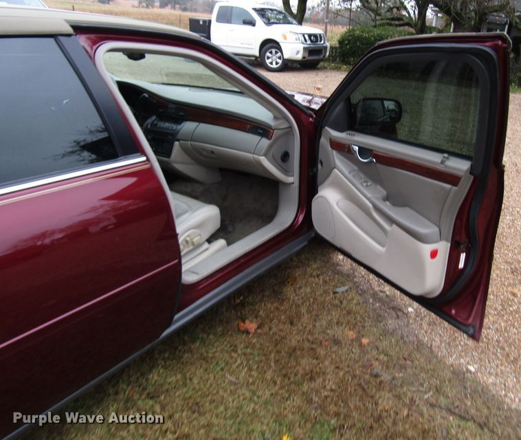 image for item DG6658 2002 Cadillac DeVille