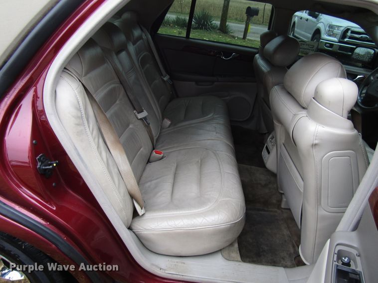 image for item DG6658 2002 Cadillac DeVille