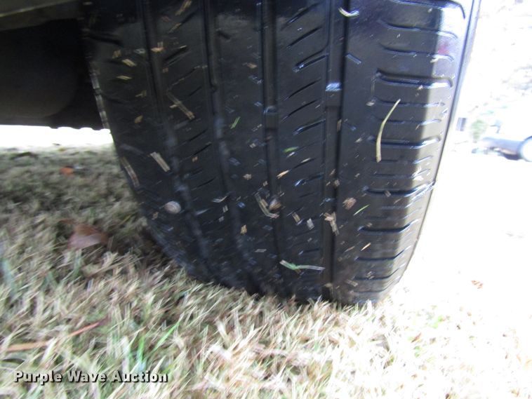 image for item DG6658 2002 Cadillac DeVille