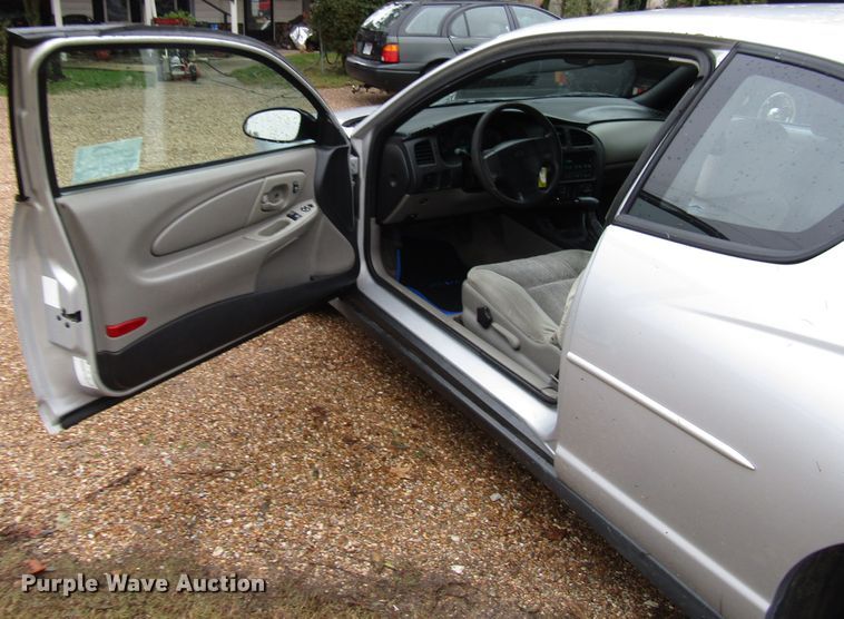 image for item DG6659 2004 Chevrolet Monte Carlo